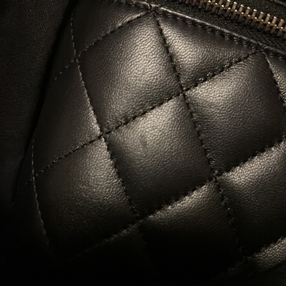 Chanel Vanity Clutch with Chain Shoulder Bag - Picture 16 of 16